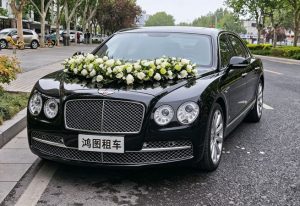 宾利（1600元/天）
